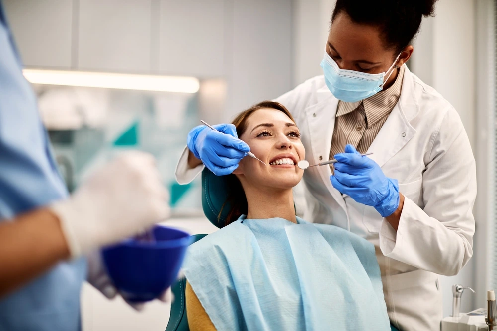 Which Option Is More Effective for Whiter Teeth: Laser Whitening or Trays Hartlepool?